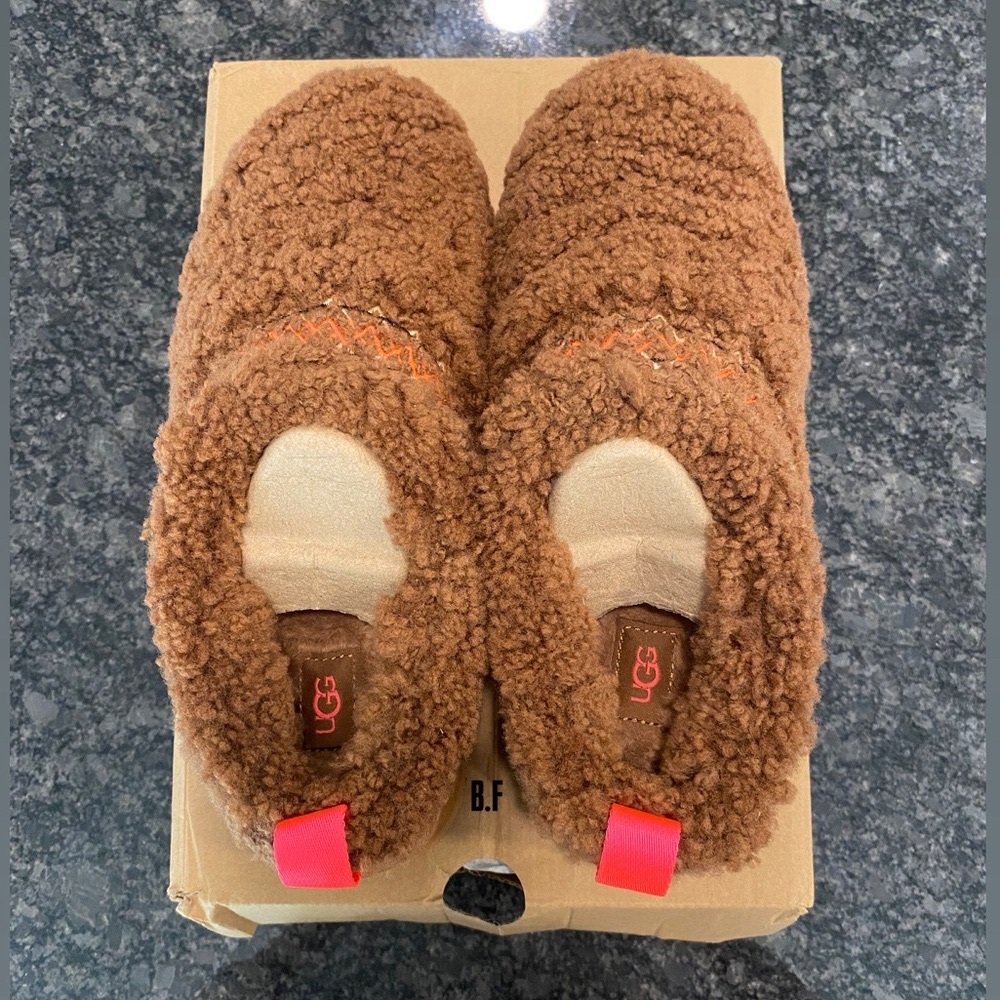 UGG Tazz Heritage Platform Slippers